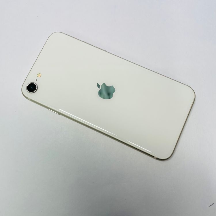 iPhone SE��3���� 64GB SIM�ե꡼ ����100% 11060