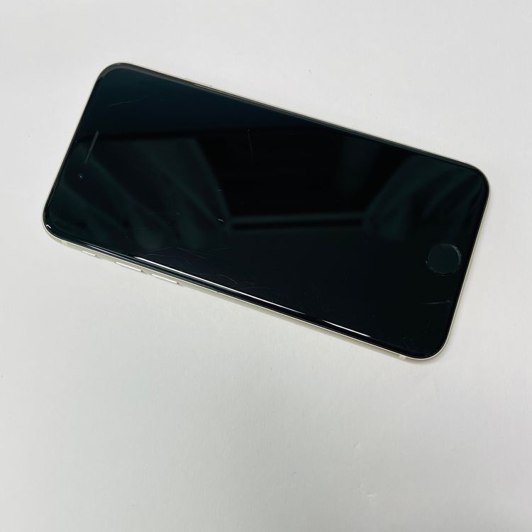 iPhone SE��3���� 128GB SIM�ե꡼ ����90% 70718