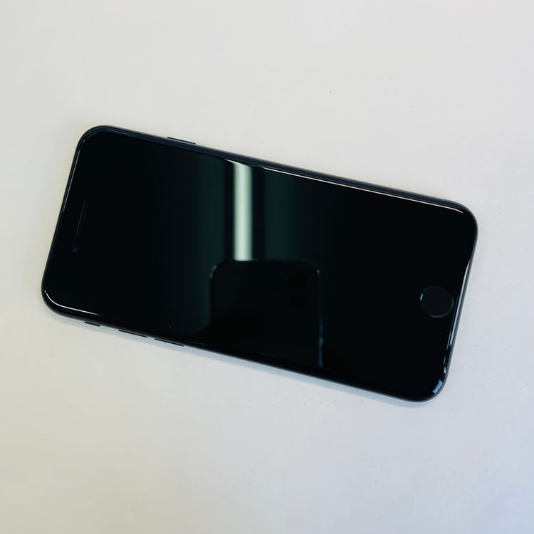 iPhone SE��3���� 64GB SIM�ե꡼ ����97% 51477