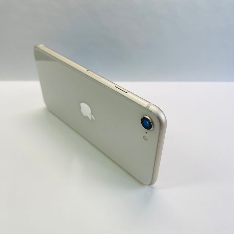 iPhone SE��3���� 64GB SIM�ե꡼ ����100% 03993