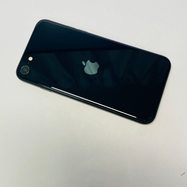 iPhone SE��3���� 64GB SIM�ե꡼ ����93% 04651