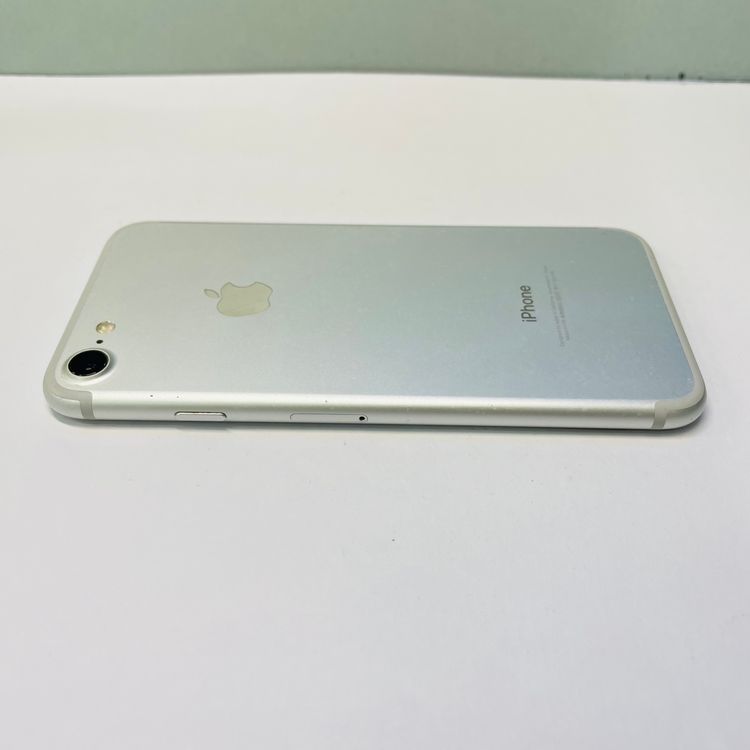iPhone 7 32GB SIMե꡼ 94% 16946