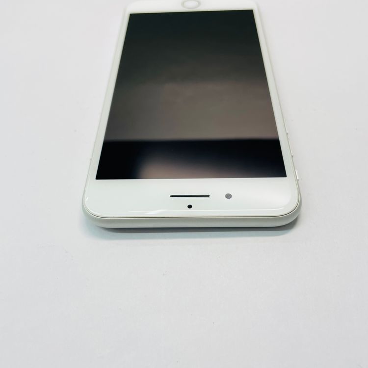 iPhone 8 Plus 64GB AU�� ����95% 28036
