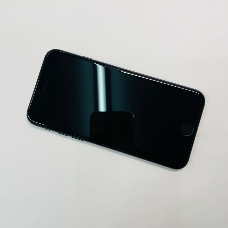 iPhone SE��3���� 128GB SIM�ե꡼ ����99% 78050