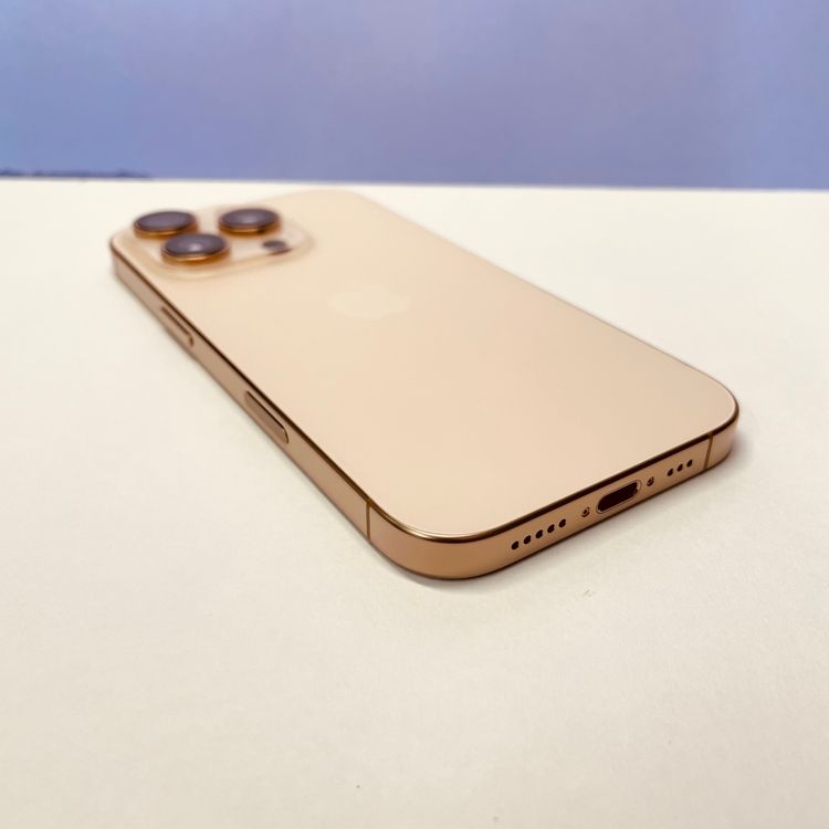 iPhone 16 Pro 256GB SIMե꡼ 94% 49600
