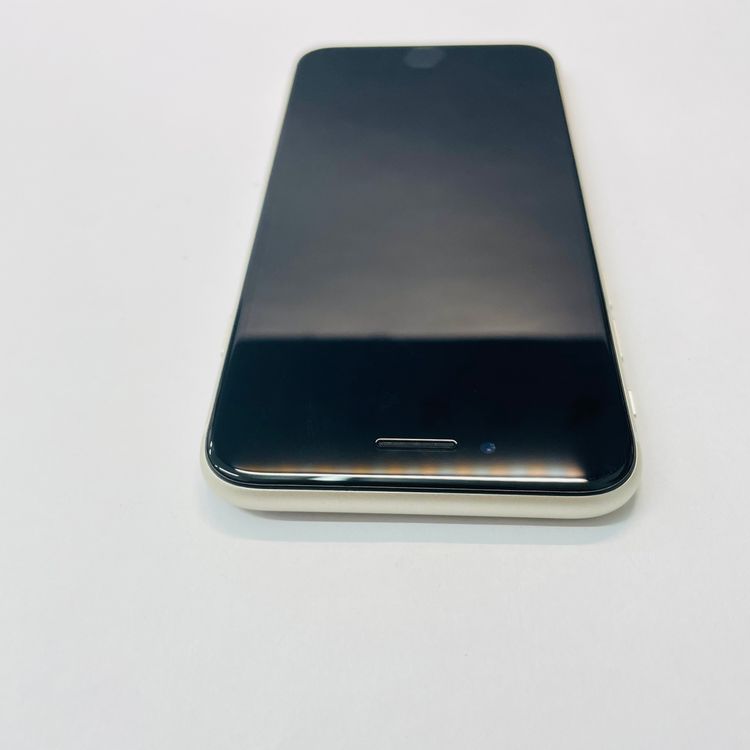 ���� iPhone SE��3���� 128GB SIM�ե꡼ ����93% 11401