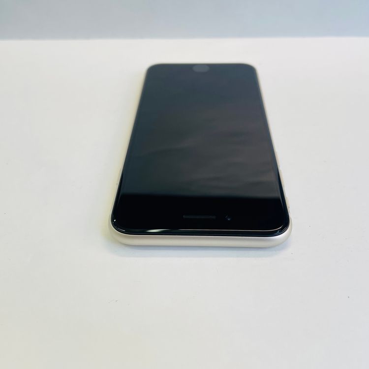 iPhone SE��3���� 128GB SIM�ե꡼ ����90% 71976