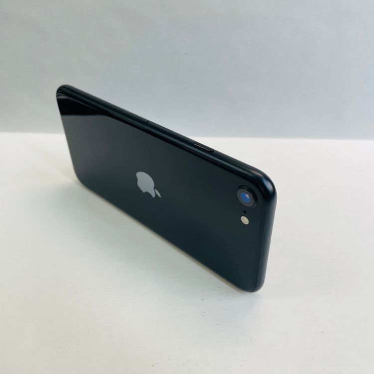 iPhone SE��3���� 64GB SIM�ե꡼ ����96% 37145