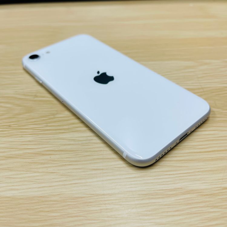 iPhone SE2 128GB 白 SIMフリー品 ムスビー｜[AT Shop Otsuka]美品 iphone SE2 128GB SIMフリ－6752