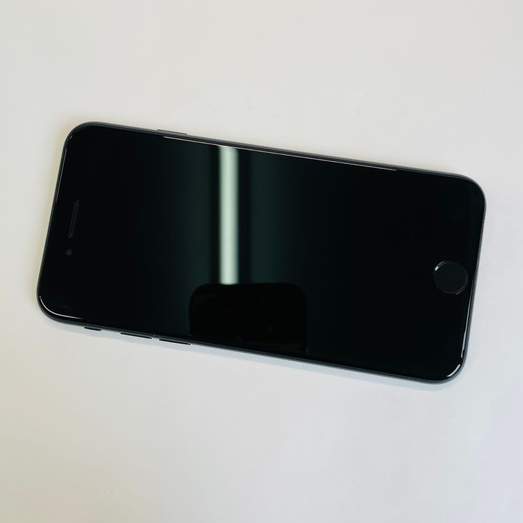 iPhone SE��3���� 64GB SIM�ե꡼ ����93% 80496