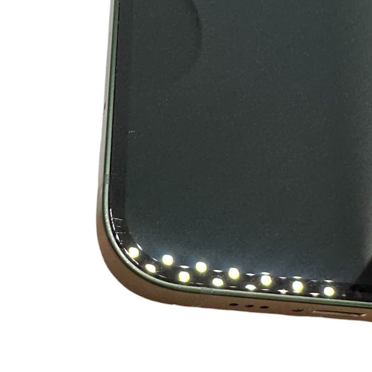 �ڥХåƥ꡼90%��iPhone��13��128GB�����꡼��SIM�ե꡼��au��
