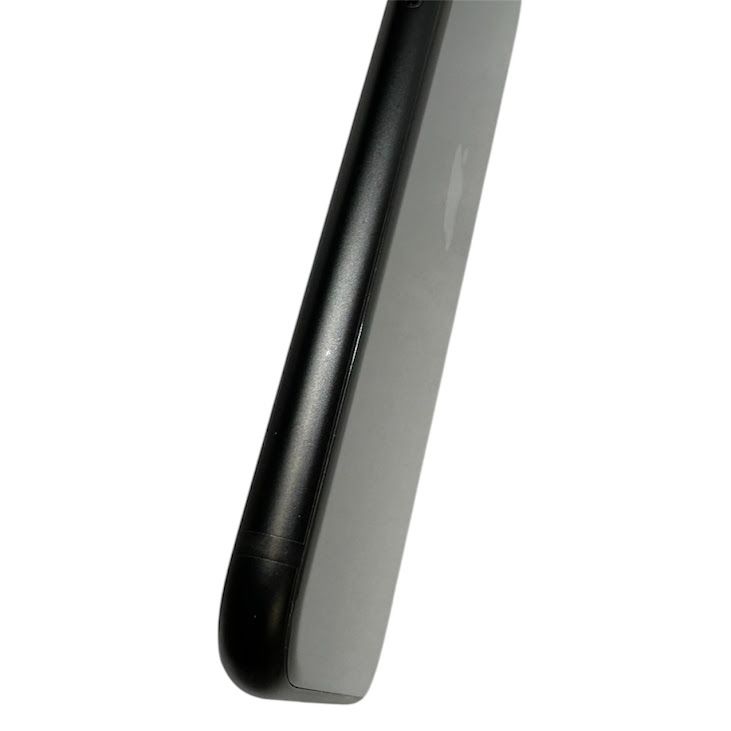 �ڥХåƥ꡼97%��iPhone��SE����2�����64GB���֥�å���SIM�ե꡼