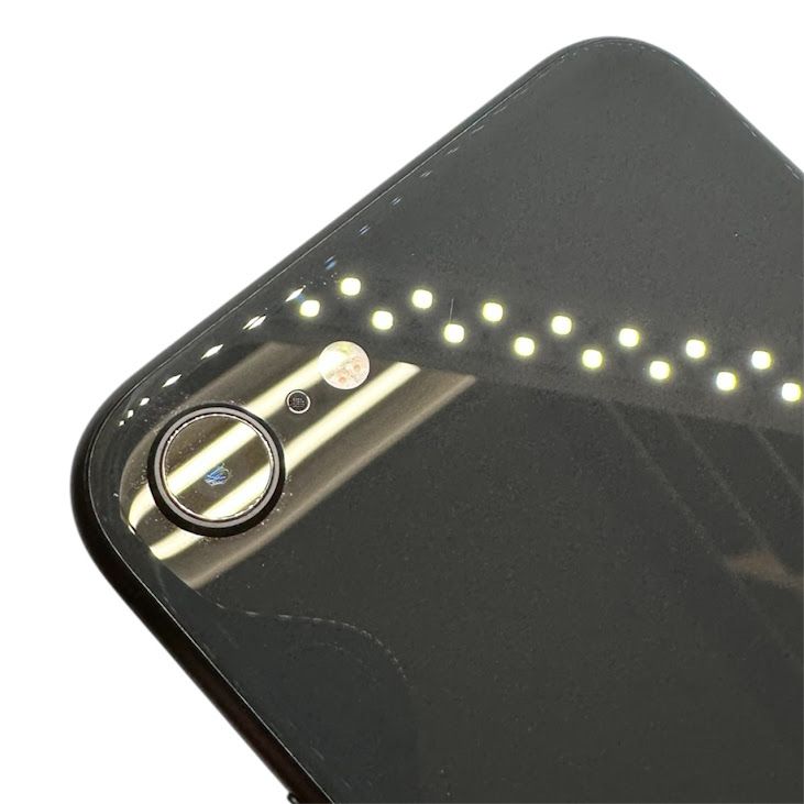 �ڥХåƥ꡼89%��iPhone��SE����2�����64GB���֥�å���SIM�ե꡼��au��