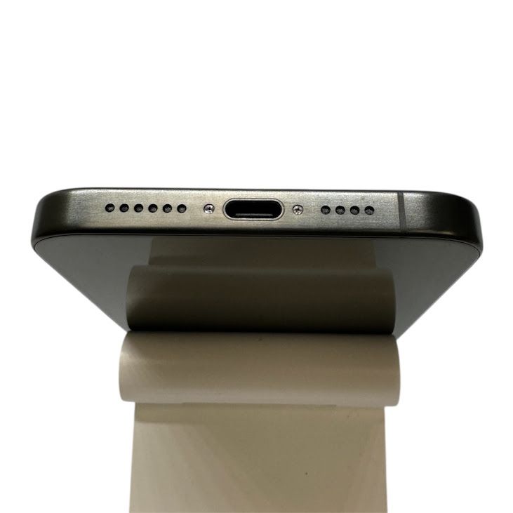 �ڥХåƥ꡼100%��iPhone��15ProMax��256GB���֥�å������˥��ࡡSIM�ե꡼