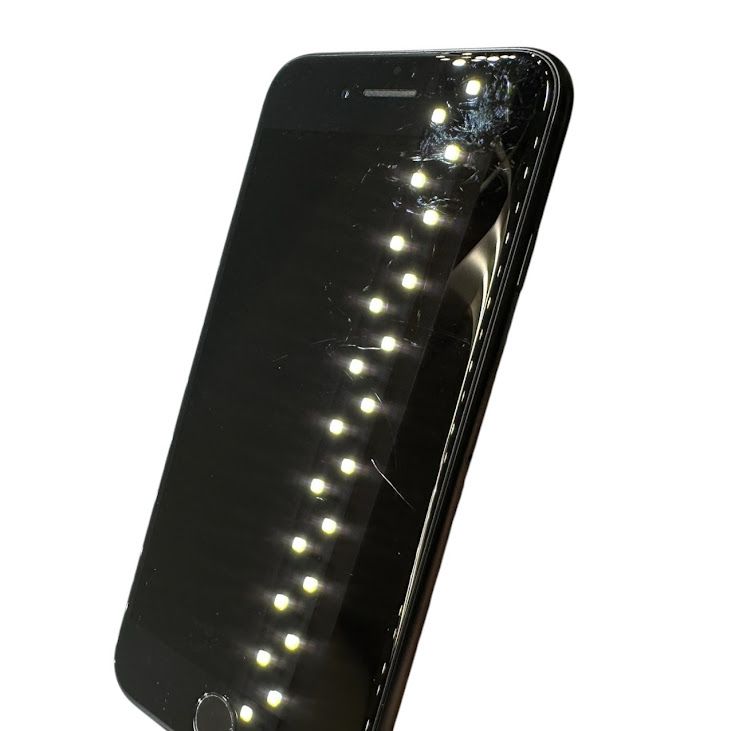 �ڥХåƥ꡼100%��iPhone��SE����3�����64GB���ߥåɥʥ��ȡ�SIM�ե꡼��au��