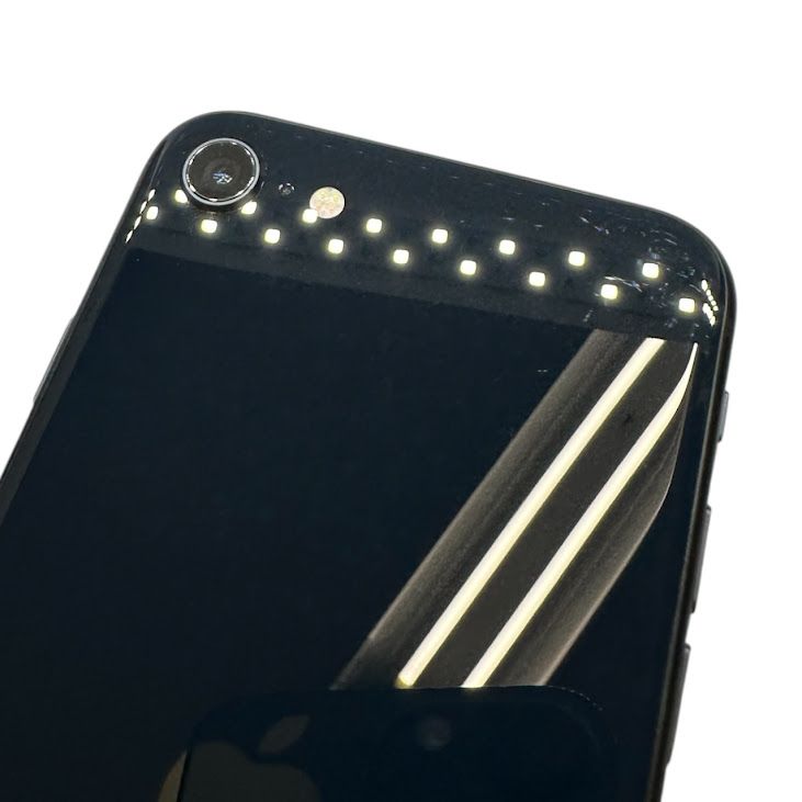 �ڥХåƥ꡼100%��iPhone��SE����3�����64GB���ߥåɥʥ���