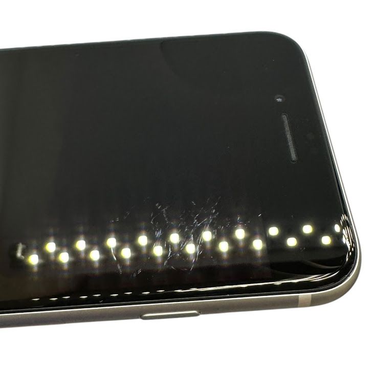 �ڥХåƥ꡼83%��iPhone��SE����2�����64GB���ۥ磻�ȡ�SIM�ե꡼�����եȥХ���