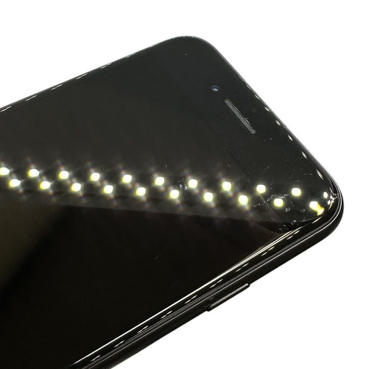 �ڥХåƥ꡼95%��iPhone��SE����2�����64GB���֥�å���SIM�ե꡼���ɥ�����