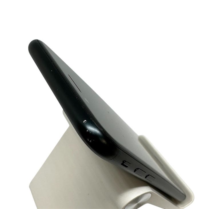 iPhone��SE����3�����128GB���ߥåɥʥ��ȡ�SIM�ե꡼