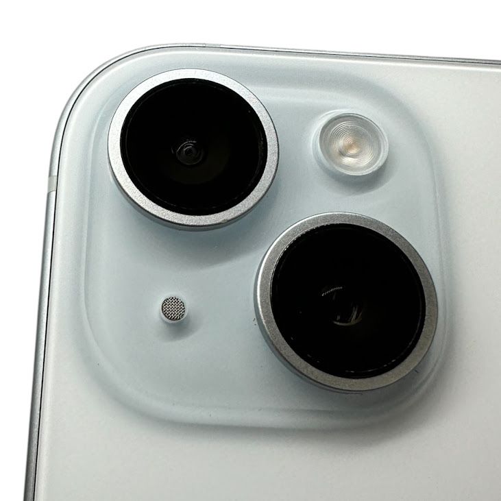 �ڥХåƥ꡼84%��iPhone��15��128GB���֥롼��SIM�ե꡼��au��