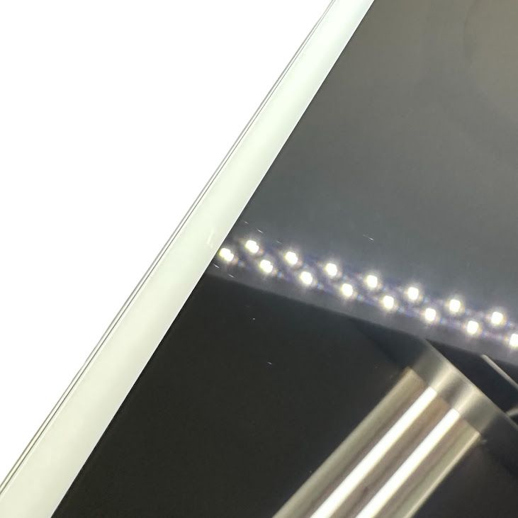 �ڥХåƥ꡼100%��iPad��8������顼��32GB������С���SIM�ե꡼