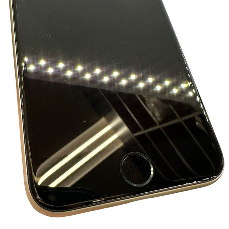 �ڥХåƥ꡼95%��iPhone��SE����3�����64GB���������饤�ȡ�SIM�ե꡼���ɥ�����