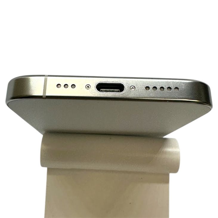 �ڥХåƥ꡼92%��iPhone��16Pro��256GB���ۥ磻�ȥ����˥��ࡡSIM�ե꡼