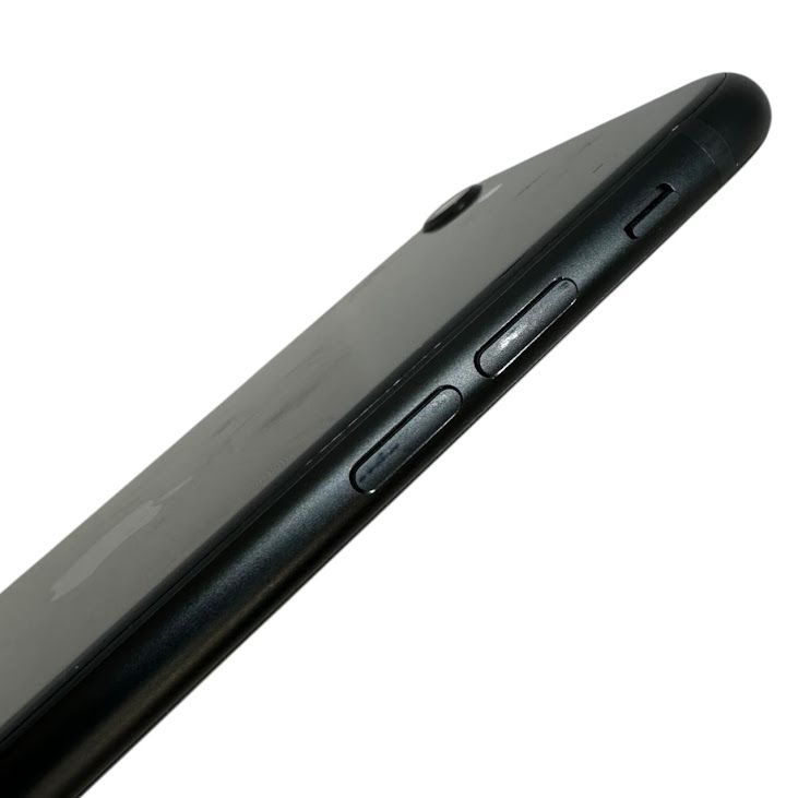 �ڥХåƥ꡼86%��iPhone��SE����3�����128GB���ߥåɥʥ���
