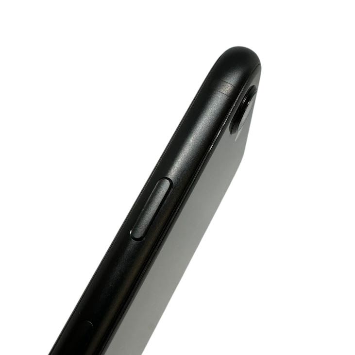 �ڥХåƥ꡼97%��iPhone��SE����2�����64GB���֥�å���SIM�ե꡼