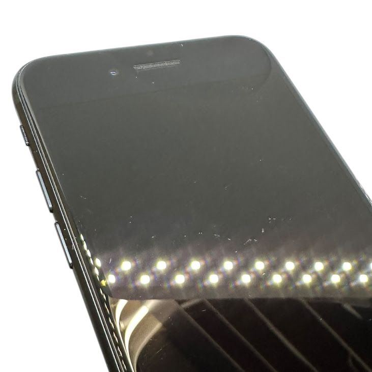 �ڥХåƥ꡼98%��iPhone��SE����3�����64GB���ߥåɥʥ��ȡ�SIM�ե꡼���ɥ�����