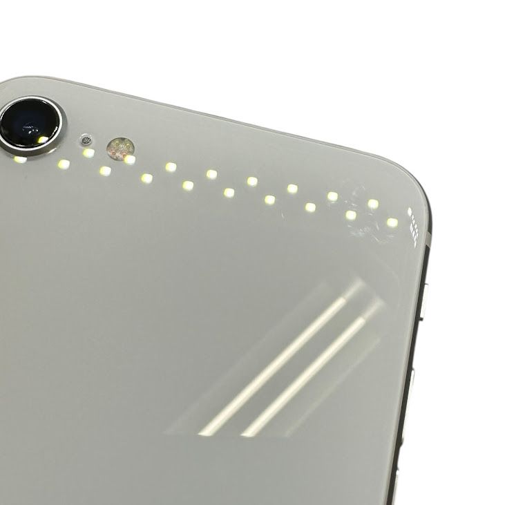 �ڥХåƥ꡼97%��iPhone��SE����2�����64GB���ۥ磻�ȡ�SIM�ե꡼��au��
