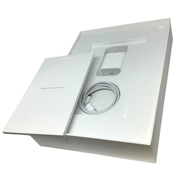 �ڥХåƥ꡼100%��iPad��11��Wi��Fi��128GB������С�