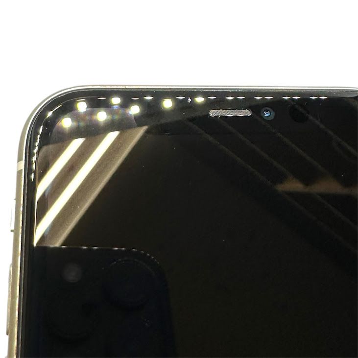 �ڥХåƥ꡼100%��iPhone��11��64GB���ۥ磻�ȡ�SIM�ե꡼��au��