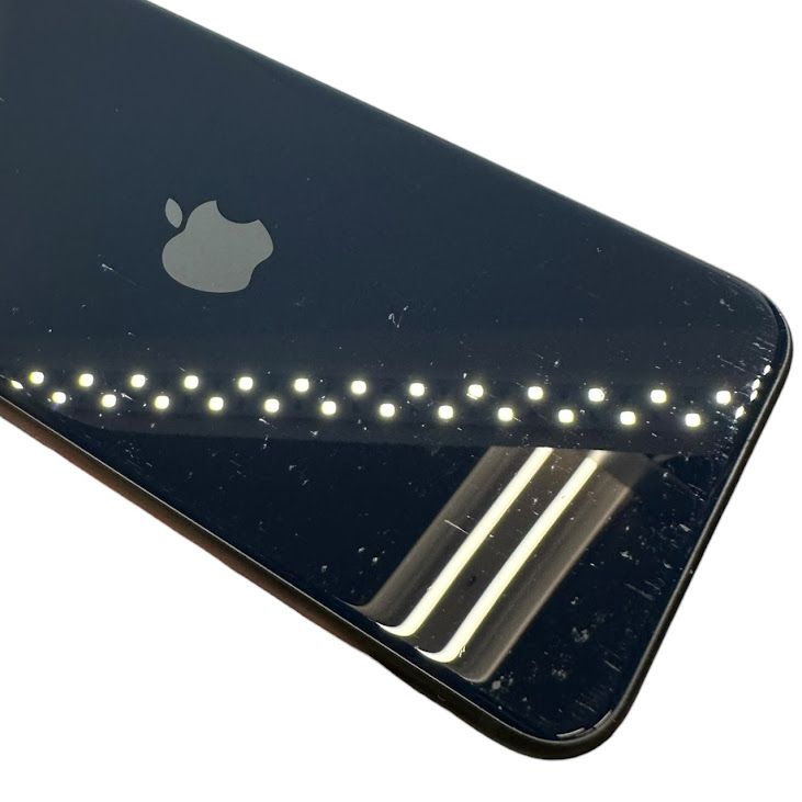 iPhone��SE����3�����128GB���ߥåɥʥ��ȡ�SIM�ե꡼���ɥ�����