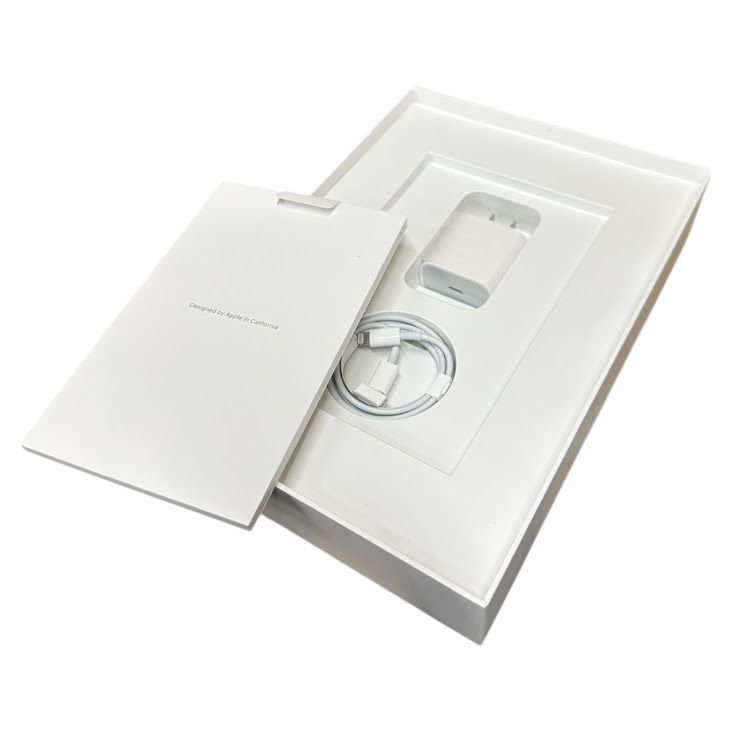 �ڥХåƥ꡼80%��iPad��9��Wi��Fi��256GB������С�