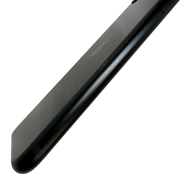 �ڥХåƥ꡼87%��iPhone��SE����3�����64GB���ߥåɥʥ��ȡ�SIM�ե꡼