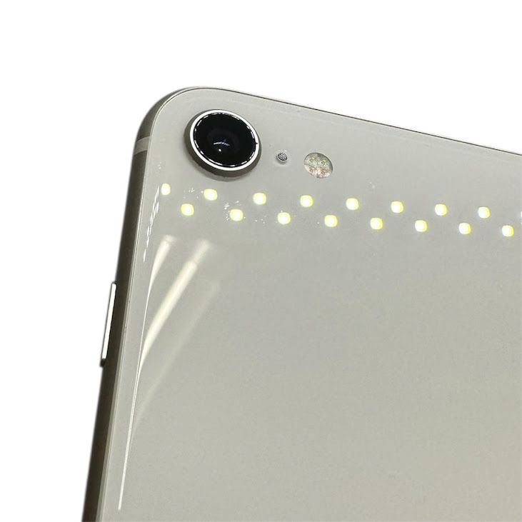 �ڥХåƥ꡼94%��iPhone��SE����3�����64GB���������饤�ȡ�SIM�ե꡼��au��