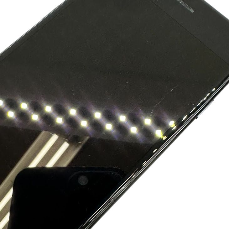�ڥХåƥ꡼90%��iPhone��SE����2�����64GB���֥�å���SIM�ե꡼���ɥ�����