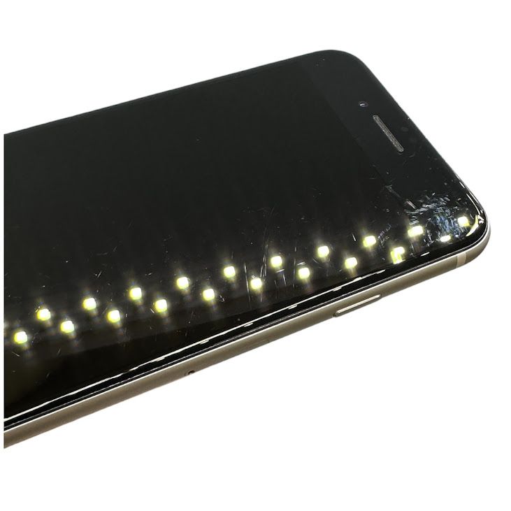 �ڥХåƥ꡼82%��iPhone��SE����2�����64GB���ۥ磻�ȡ�SIM�ե꡼