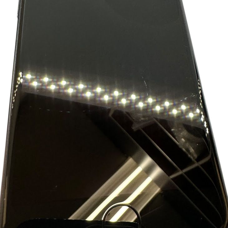 �ڥХåƥ꡼95%��iPhone��SE����2�����64GB���֥�å���SIM�ե꡼���ɥ�����