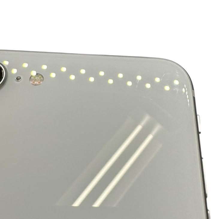 �ڥХåƥ꡼97%��iPhone��SE����2�����64GB���ۥ磻�ȡ�SIM�ե꡼��au��
