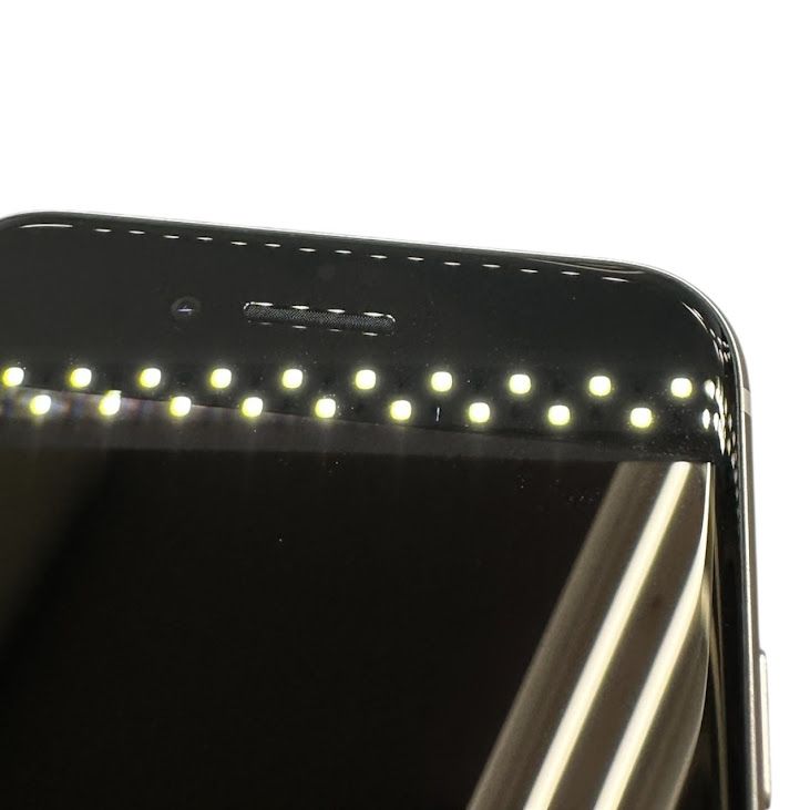 �ڥХåƥ꡼100%��iPhone��SE����3�����64GB���������饤�ȡ�SIM�ե꡼���ɥ�����