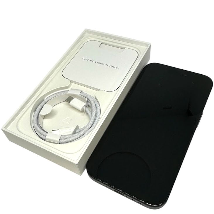 �ڥХåƥ꡼94%��iPhone��15��128GB���֥�å���SIM�ե꡼��au��