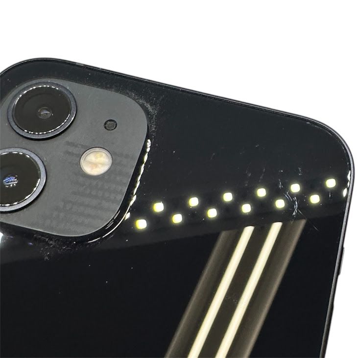 �ڥХåƥ꡼95%��iPhone��12��64GB���֥�å���SIM�ե꡼��au��