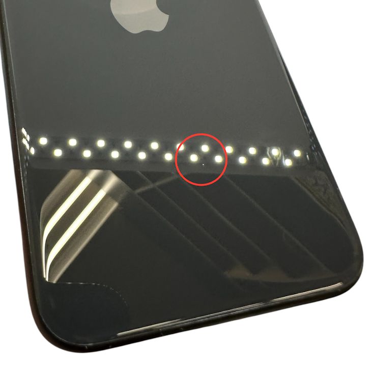 �ڥХåƥ꡼87%��iPhone��SE����2�����128GB���֥�å���SIM�ե꡼��au��