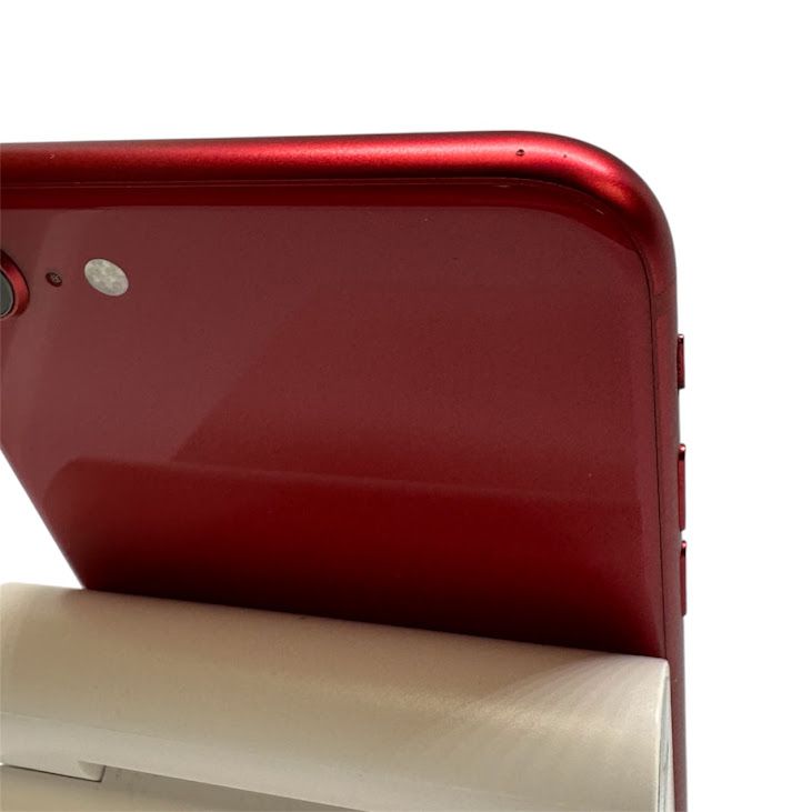 �ڥХåƥ꡼84%��iPhone��SE����2�����128GB���ץ������ȥ�å�