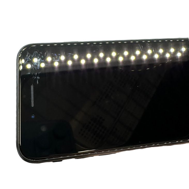 ڥХåƥ꡼100%iPhoneSE3ˡ64GBߥåɥʥȡSIMե꡼au