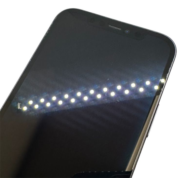 �ڥХåƥ꡼95%��iPhone��12��64GB���֥�å���SIM�ե꡼��au��