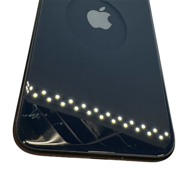 �ڥХåƥ꡼100%��iPhone��SE����3�����64GB���ߥåɥʥ���