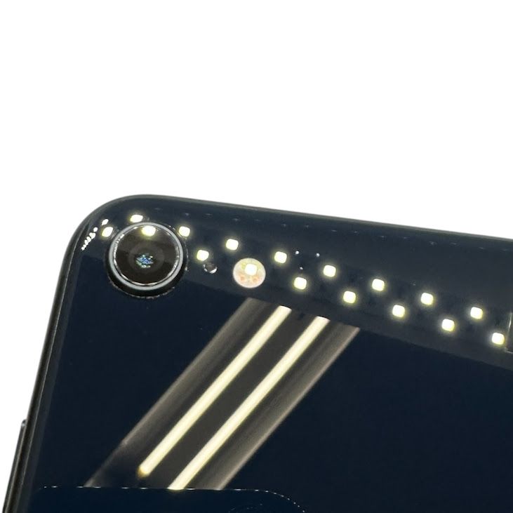 �ڥХåƥ꡼100%��iPhone��SE����3�����64GB���ߥåɥʥ��ȡ�SIM�ե꡼��au��